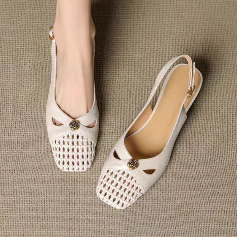 Women Shoes With Heels - Sandales à bout fermé de style