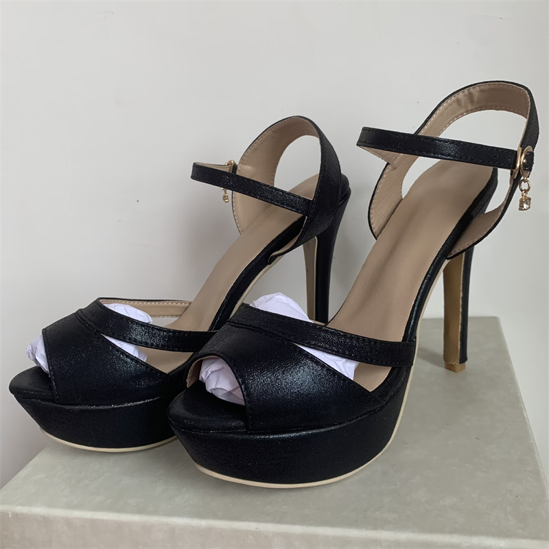 Tongs Gladiateur à Talons Haut - Metallic Heel Sandal avis et prix