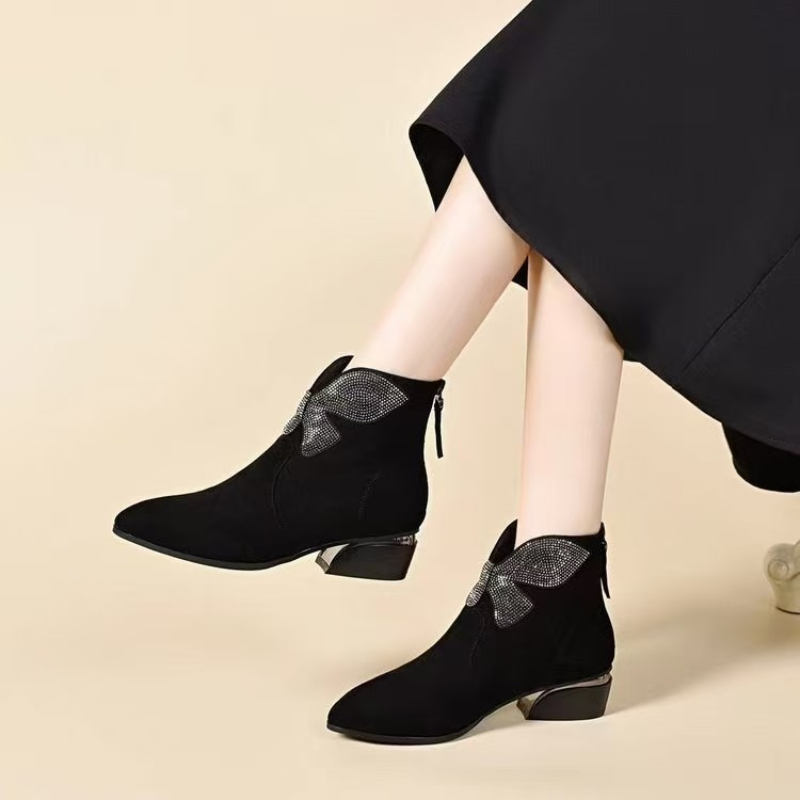Nouvelles bottes courtes pour  - Women'S Shoes Size 40 In Us avis et prix