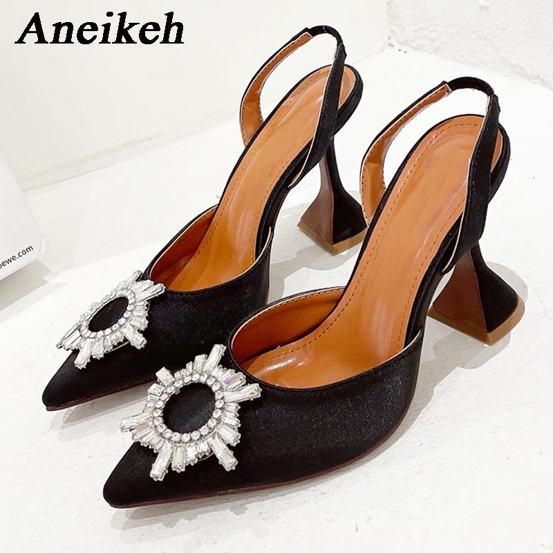 Aneikeh marque femmes soie tal - Women Shoes Zara avis et prix